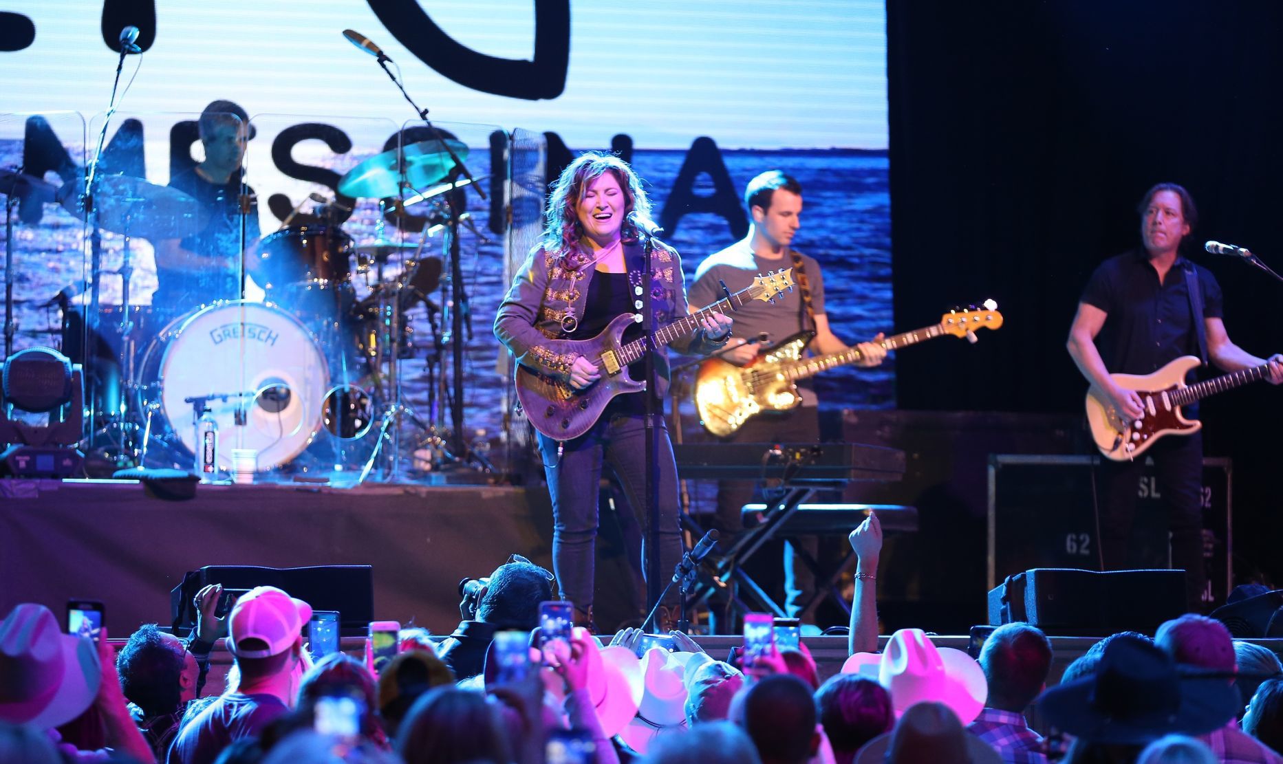 Jo Dee Messina